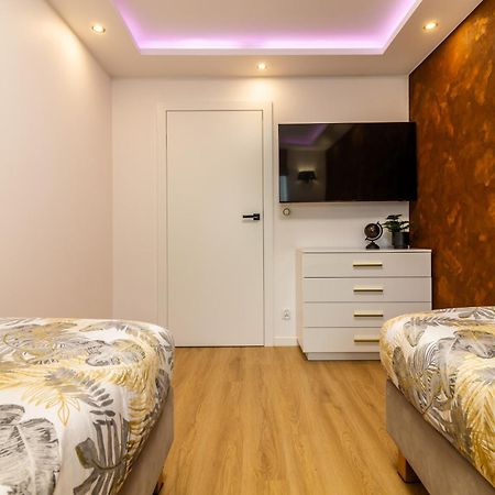 Villa Housecube, Bar , Prywatne Kino, Bilard , Luxus Breslau Exterior foto
