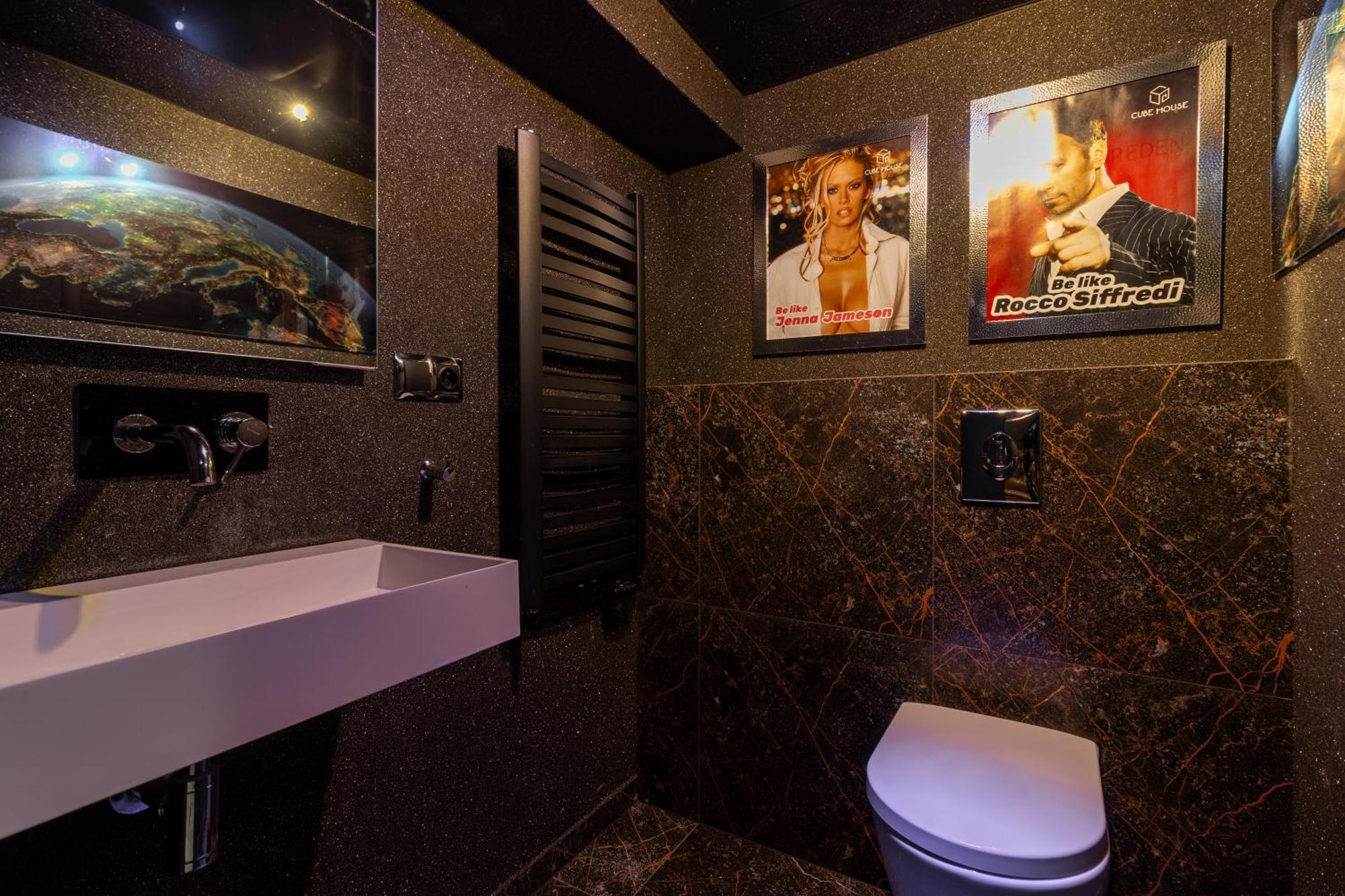 Villa Housecube, Bar , Prywatne Kino, Bilard , Luxus Breslau Exterior foto